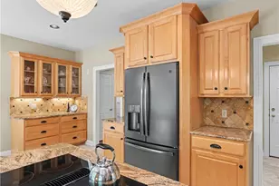 2039 Bent Creek Trail, Cuyahoga Falls, OH 44223 - Photo 16