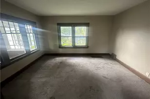 1043 S Webb Ave, Alliance, OH 44601 - Photo 6