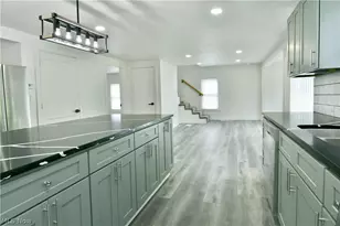 1911 Hubbard Thomas Rd, Hubbard, OH 44425 - Photo 20