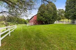 48211 Moore Rd, East Liverpool, OH 43920 - Photo 42