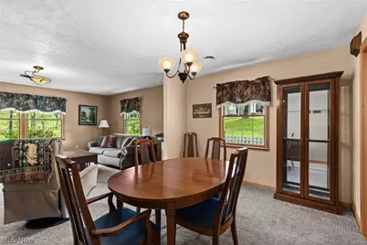 48211 Moore Road, East Liverpool, OH 43920 - Photo 12