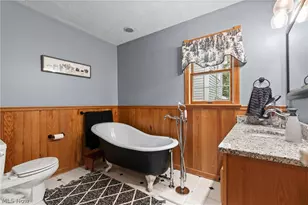 48211 Moore Rd, East Liverpool, OH 43920 - Photo 22