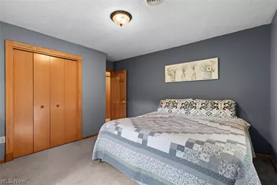 48211 Moore Road, East Liverpool, OH 43920 - Photo 18