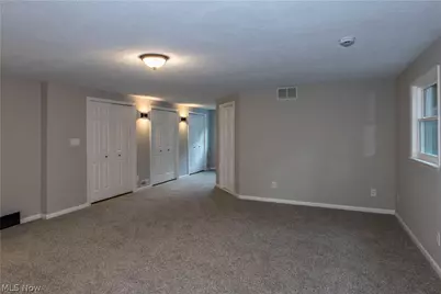 124 Westover Drive, Akron, OH 44313 - Photo 24