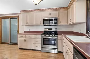 5058 Millwood Dr, Grandview Heights, OH 44147 - Photo 18