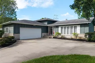 5058 Millwood Dr, Grandview Heights, OH 44147 - Photo 4