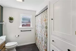 141 Melbourne Ave, Akron, OH 44313 - Photo 24