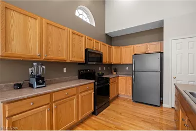 5052 Forestland Court, Brunswick, OH 44212 - Photo 12