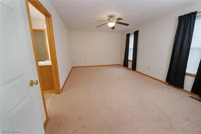 854 Susan Road, Ravenna, OH 44266 - Photo 12