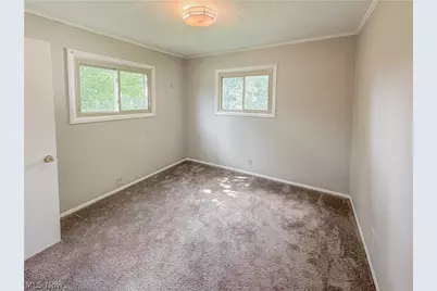 1635 Bronson Road, Akron, OH 44305 - Photo 8