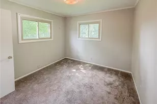 1635 Bronson Rd, Akron, OH 44305 - Photo 8