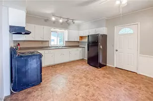 1635 Bronson Rd, Akron, OH 44305 - Photo 4