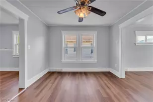 1041 E 146th St, Loveland, OH 44110 - Photo 26