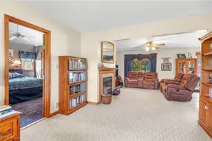 40450 Parsons Rd, LaGrange, OH 44050 - Photo 6