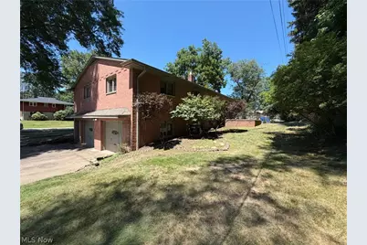 5030 Gardendale Avenue NE, Canton, OH 44714 - Photo 6