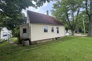 120 Taft Ave, Elyria, OH 44035 - Photo 4