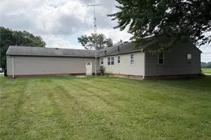 4222 Southway St SW, Massillon, OH 44646 - Photo 4