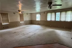 4222 Southway St SW, Massillon, OH 44646 - Photo 16