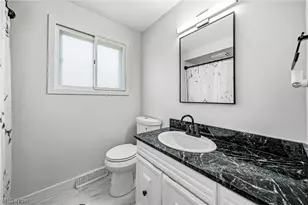 38102 Parkway Blvd, Willoughby, OH 44094 - Photo 14