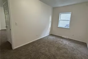 881 Harbor St, Conneaut, OH 44030 - Photo 18