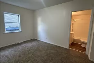 881 Harbor St, Conneaut, OH 44030 - Photo 16