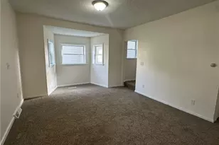 881 Harbor St, Conneaut, OH 44030 - Photo 12