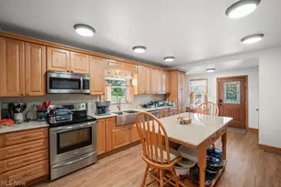 298 Hocking Rd, Coolville, OH 45723 - Photo 10