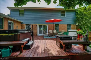 2337 Reno Dr, Louisville, OH 44641 - Photo 2