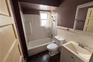 10907 Hull Ave, Loveland, OH 44106 - Photo 10