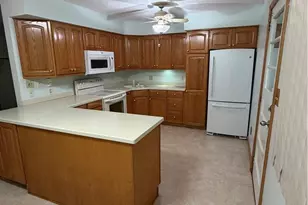 9299 Gilbert Rd, Ravenna, OH 44266 - Photo 8
