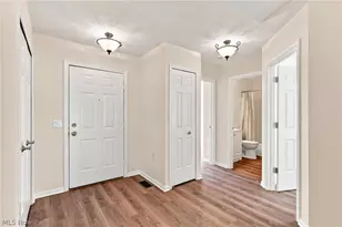 5889 W Breezeway Dr W, North Ridgeville, OH 44039 - Photo 28