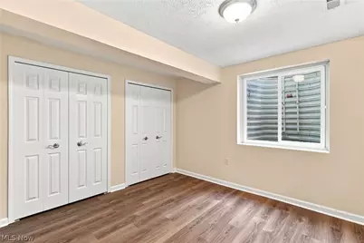 5889 W Breezeway Drive W, North Ridgeville, OH 44039 - Photo 32