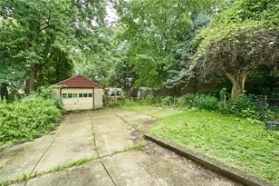 446 E Voris St, Akron, OH 44311 - Photo 4