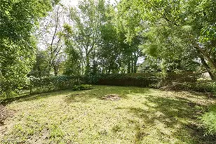 446 E Voris St, Akron, OH 44311 - Photo 6