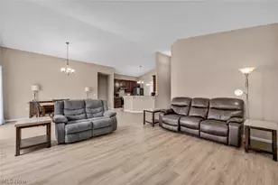 9036 Morgan Cir, North Ridgeville, OH 44039 - Photo 20
