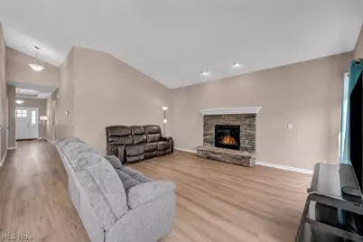9036 Morgan Circle, North Ridgeville, OH 44039 - Photo 18