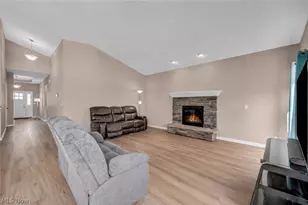 9036 Morgan Cir, North Ridgeville, OH 44039 - Photo 18