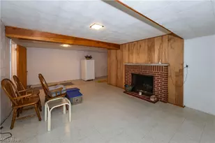 690 N Azalea Blvd, Barberton, OH 44203 - Photo 34