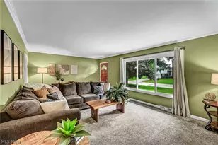 484 Beaumont Dr, Fairlawn, OH 44333 - Photo 6