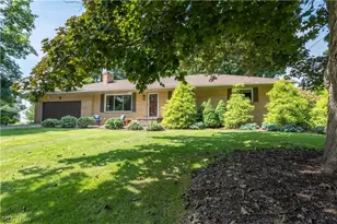 484 Beaumont Dr, Fairlawn, OH 44333 - Photo 4