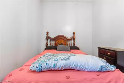 572 East Avenue, Akron, OH 44320 - Photo 4