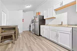 572 East Ave, Akron, OH 44320 - Photo 8