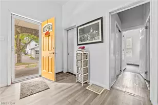 572 East Ave, Akron, OH 44320 - Photo 10