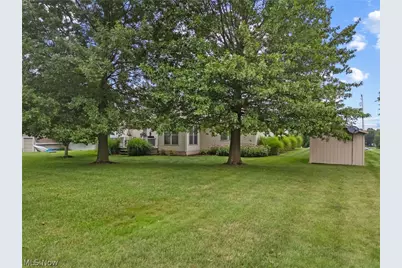 2274 Lake Center Street NW, Uniontown, OH 44685 - Photo 34