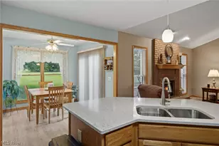 2274 Lake Center St NW, Uniontown, OH 44685 - Photo 8