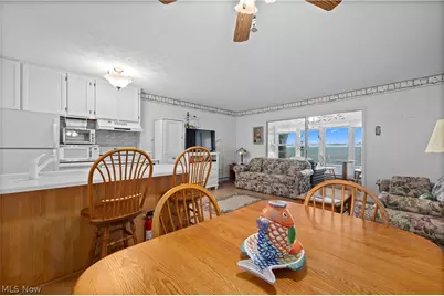 216 W Lakeshore Drive #E, Port Clinton, OH 43452 - Photo 12