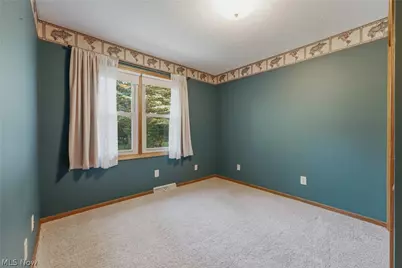 6224 Sandy Ridge Circle NW, North Canton, OH 44720 - Photo 24