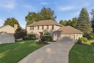 6224 Sandy Ridge Cir NW, North Canton, OH 44720 - Photo 46