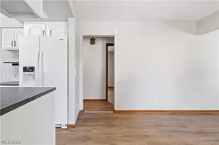 252 Clinton Ave, Akron, OH 44301 - Photo 18