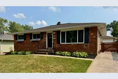 1211 Eric Lane, Loveland, OH 44109 - Photo 1